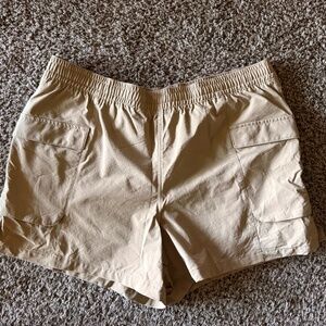 Columbia Women's PFG Wild Cast™ Shorts, Tan, Large